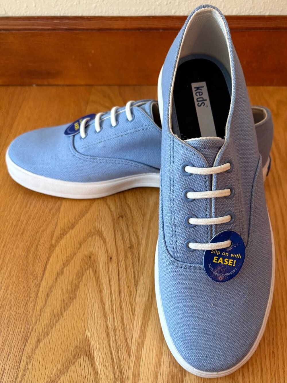NWT Keds Light Blue Canvas Sneakers Slip On Laceless Sneakers Keds Ease Size 7.5